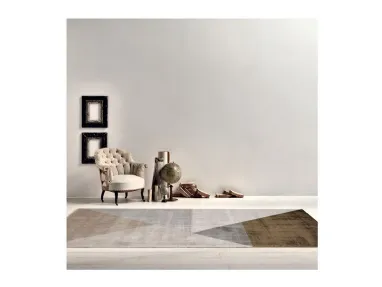 Tappeto con forme geometriche dai colori caldi Adler Pyramid di Sirecom