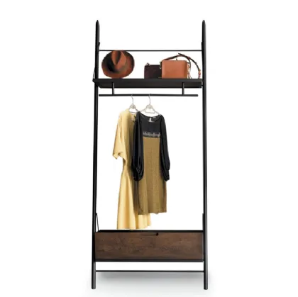 Appendiabiti Easy Closet in metallo e legno di Devina Nais