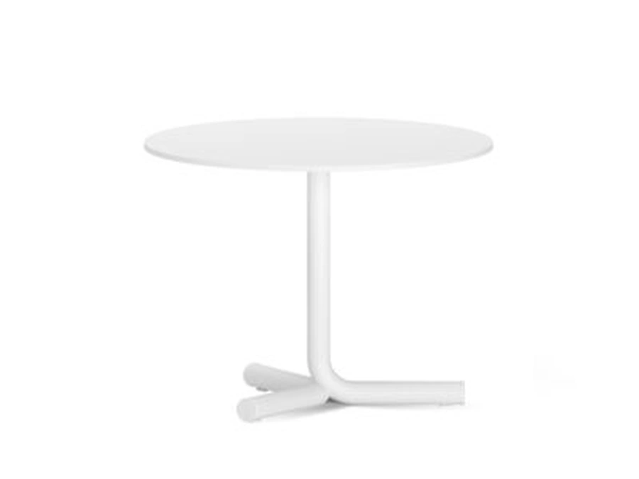 Tavolino Jit 3 Legs On The Floor di Infiniti