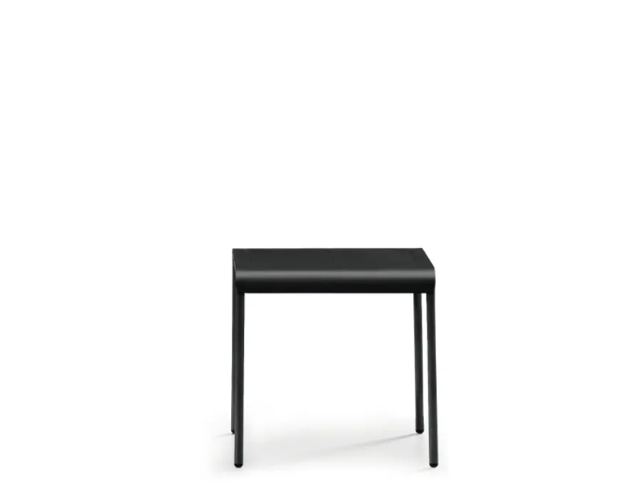 Tavolino in metallo stile industrial Ola CT 45 di Midj