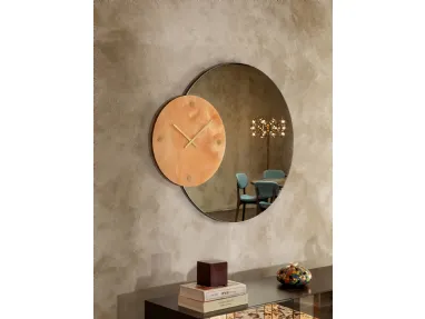Orologio da parete in grès porcellanato con specchio Leave di Tonin Casa
