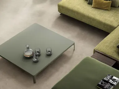 Tavolino minimal  in metallo Spencer di Doimo Salotti