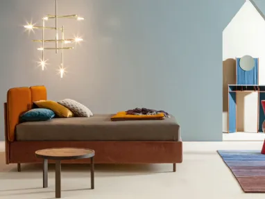 Letto in tessuto con testiera Frick Round di Twils