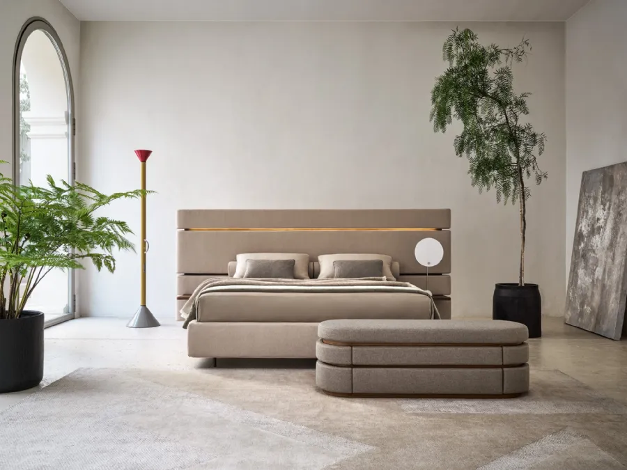 Letto in tessuto imbottito Infinito di Twils