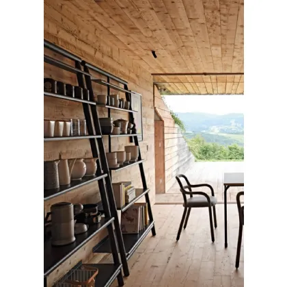 Libreria Suite 01 in legno con ripiani in metallo di Midj