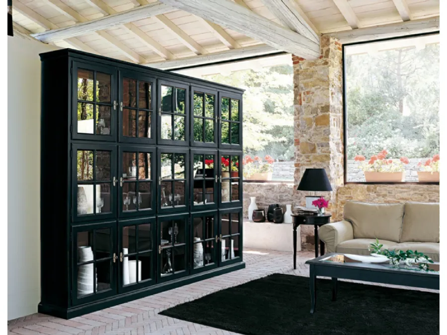 Libreria a muro Valeria in legno laccato con ante in vetro e legno di Tonin Casa