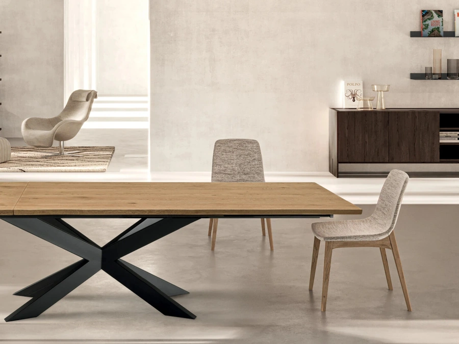 Madia in legno Arbor di Devina Nais