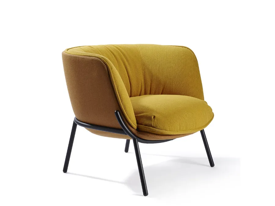 Poltrona BomBom 4 Legs di Infiniti