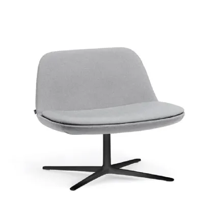 Poltroncina Pure Loop Lounge di Infiniti