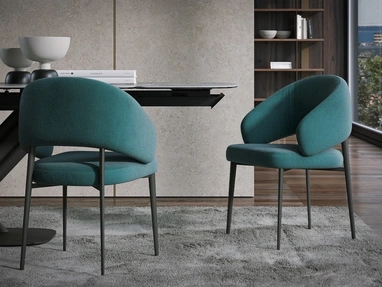 Sedia Astra in tessuto imbottito di Tonin Casa