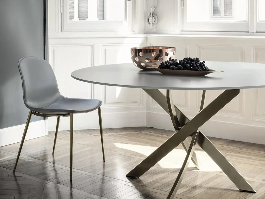 Sedia in pelle Seventy di Bontempi