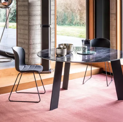 Tavolo Manhattan Rotondo My Glass con top in vetro e base centrale in legno di Devina Nais