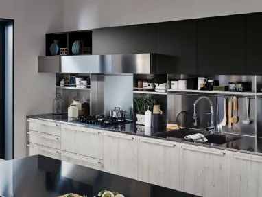 Cucina Moderna Ethica lineare in finitura Quercia Bianco Dek e Silk Grigio Piombo di Veneta Cucine