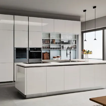 Cucina Moderna Oyster lineare in laccato lucido Bianco di Veneta Cucine