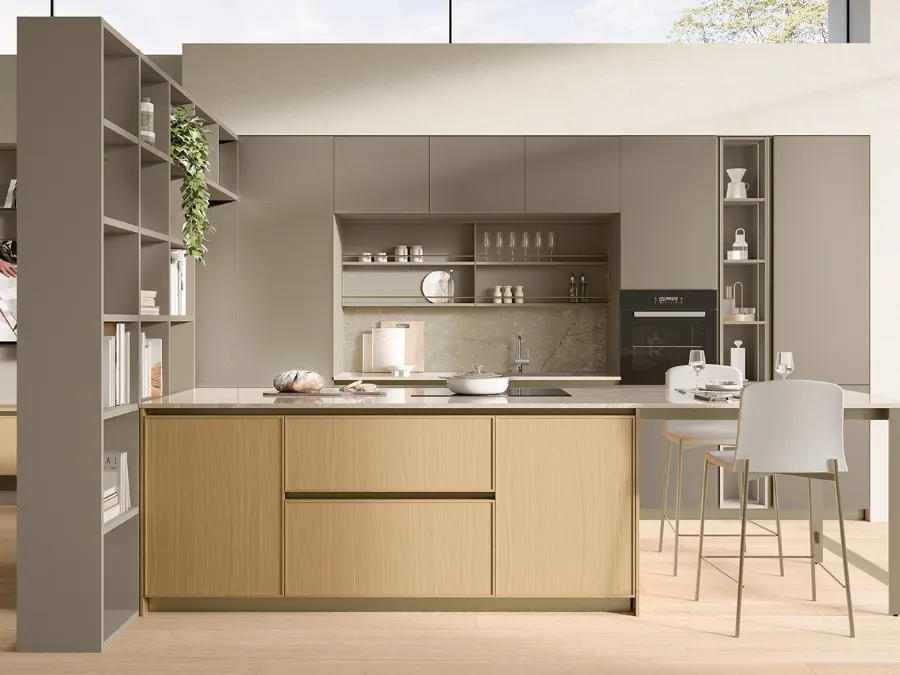 Cucina Moderna in vetro mopaco Alabastro con penisola in Rovere Sakura 02 di Veneta Cucine